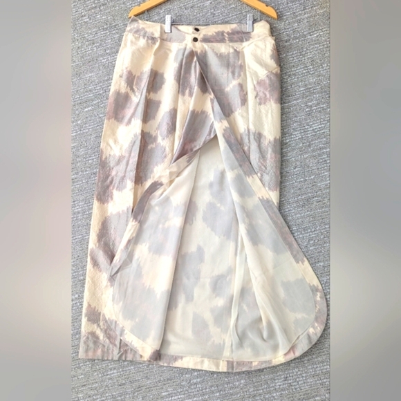 Giorgio Armani Women's Silk Long Skirt/Move Buttons & Snaps To Make It Your Size - Picture 5 of 11